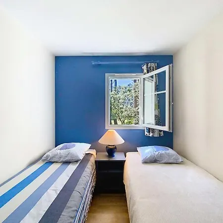 Villa Les Pins - Maison Confort Pour 6 Personnes Dans De Tourisme Familiale Avec Piscine Mae-0923 Lacanau